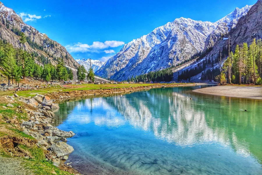 Explore Swat Valley tour packages, mountains and attractions in Pakistan