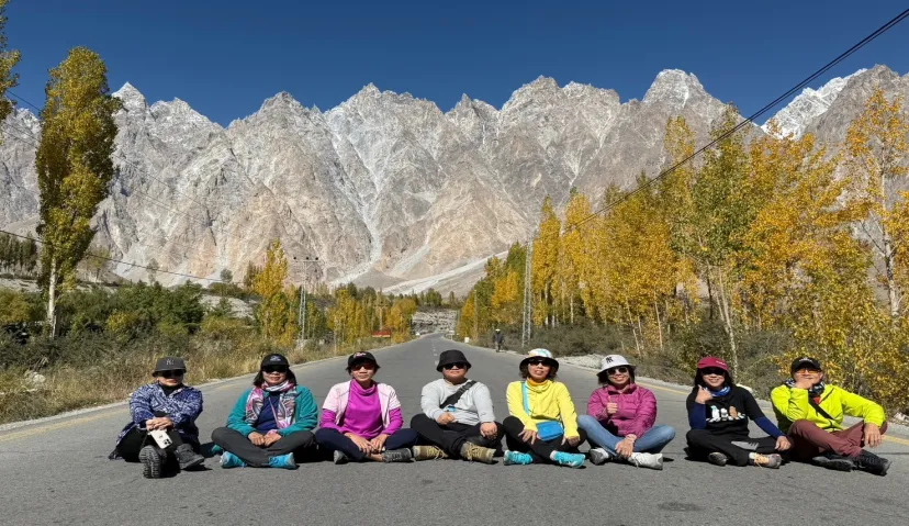 Autumn Tour Hunza Valley 1